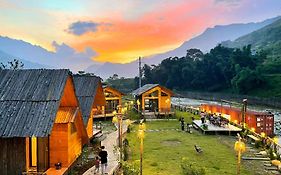 Sapa Riverside Homestay